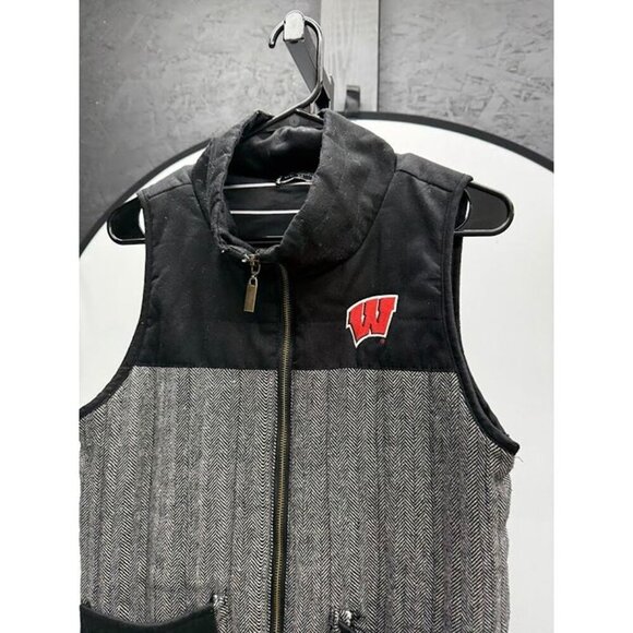 Gameday Couture Wisconsin Badgers Vest - Picture 2 of 5